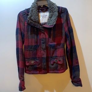 🌸ABERCROMBIE & FITCH size S used in excellent condition.